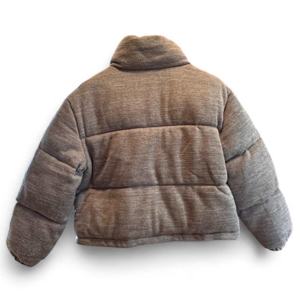 NWT GAP Relaxed Fit Short Gray Puffer Jacket size XL Women’s - Picture 8 of 9